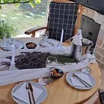 Pan *