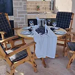 Nyaraló Pan Zára
