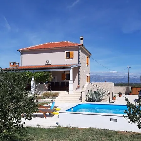 Pan Casa de Férias Zadar